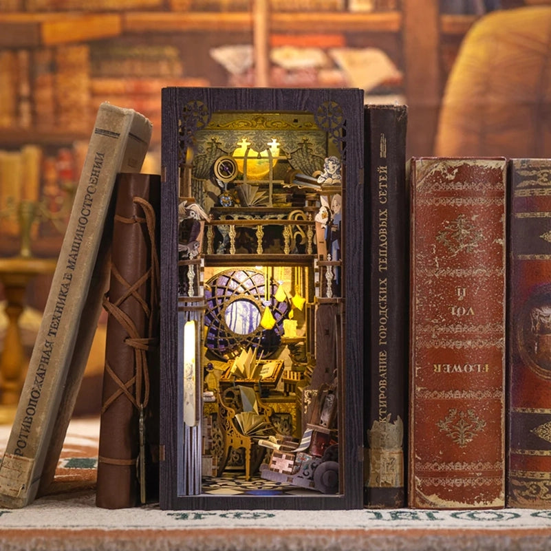 DIY Kit - Nebula Common Room Book Nook