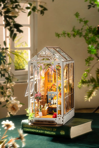 DIY Kit - Garden House Book Nook