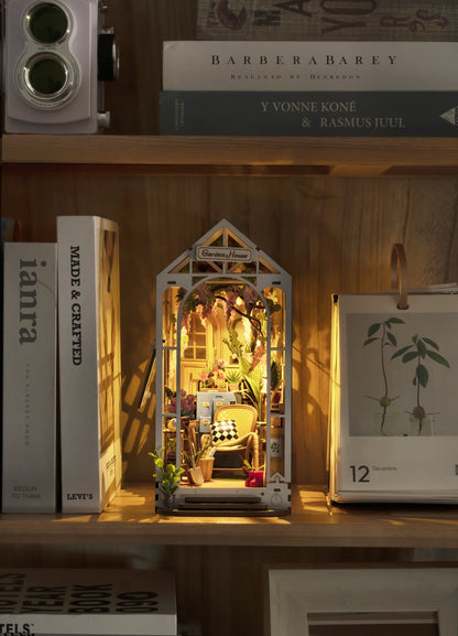 DIY Kit - Garden House Book Nook