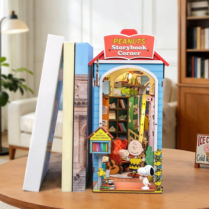 DIY Kit - Peanuts Storybook Corner